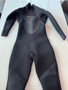 Rip Curl Women’s Omega 3/2mm Back Zip Wetsuit Size 8. New With Tag
